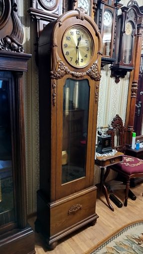 Старинные напольные часы, Германия