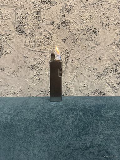 Зажигалка винтажная