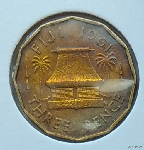 Фиджи 3 пенса 1961 г. В холдере