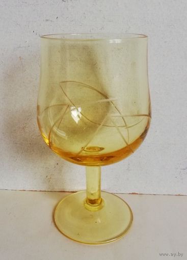 Бокал, жёлтое стекло, СССР, 1970-е