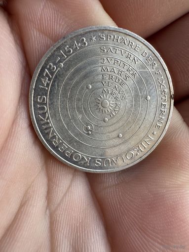 5 марок 1973г Серебро. выпущенная в ФРГ в честь 500-летия со дня рождения астронома Николая Коперника. Серебро.