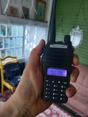 Двухдиапазонная портативная радиостанция Baofeng UV-82