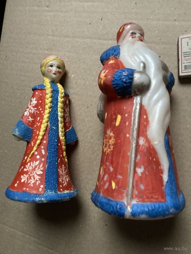 Дед мороз иснегурочка (пластмасс)