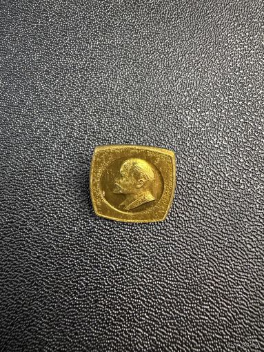 Ленин, тяжелый