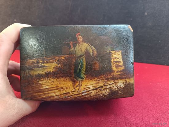 С рубля без мц. шкатулка высота 8см  ш14хг9см.