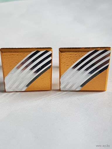 Запонки СССР,  коробка, 1,8 см на 1,8 см, не использованные