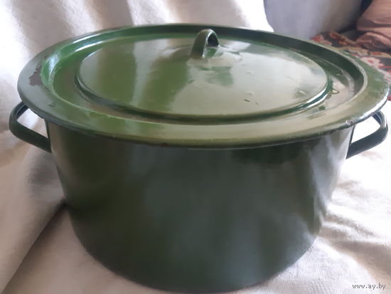 Кастрюля большая 50х годов