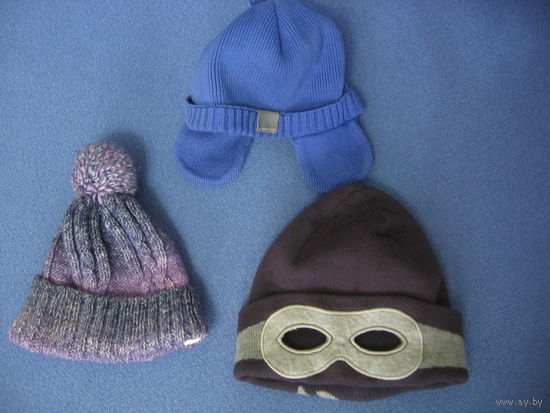 Шапки детские по 5 руб/шт.