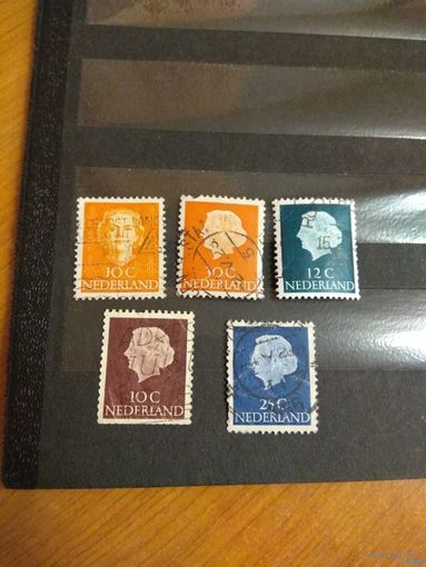 Старенькие марочки Нидерландов королева Юлиана (3-12)