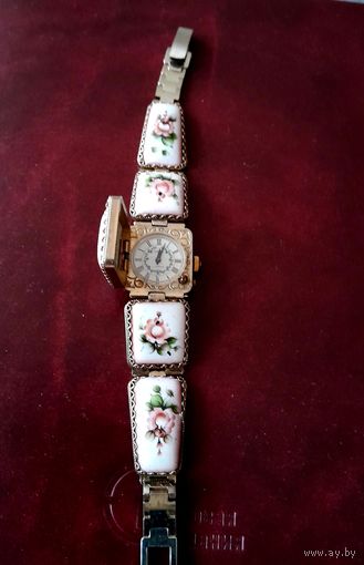 Женские часы Чайка. Браслет Финифть. Цена снижена.