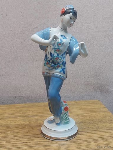 Танцующая китаянка.Вербилки. Люкс.