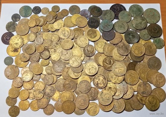 Сборный лот советских монет до реформы. 257 шт. 835 гр