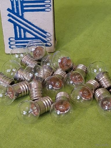 Лампочки 2,5В 0,56А _02