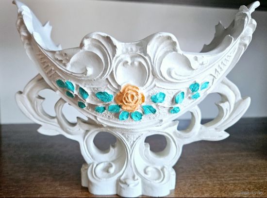 Ваза в стиле ампир