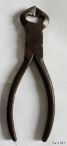 Щипцы старинные  для колки сахара .