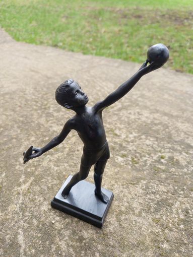 Статуэтка Юный мечтатель, Касли