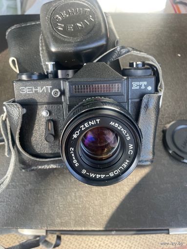 Фотоаппарат ЗЕНИТ-ЕТ с объективом HELIOS-44M-6 Гелиос-44-М6 винтаж СССР