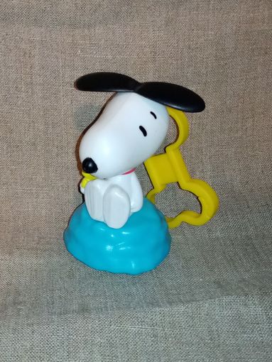 Собака Снупи Вертолёт 2018 МакДональдс