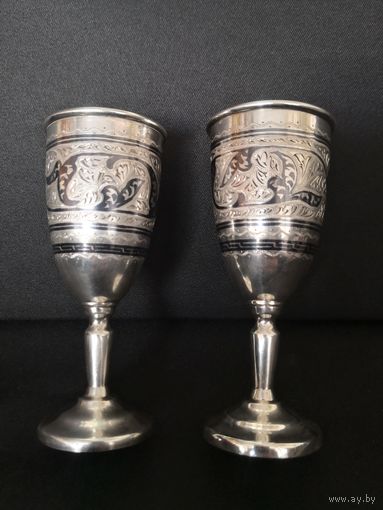 2 Рюмки. серебро. Кубачи. 875 проба. Чёрнь. 117 мм. вес 153 гр.
