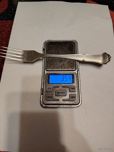 Серебряная вилка