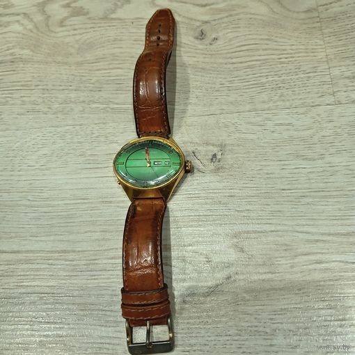 Часы чайка(стадион).