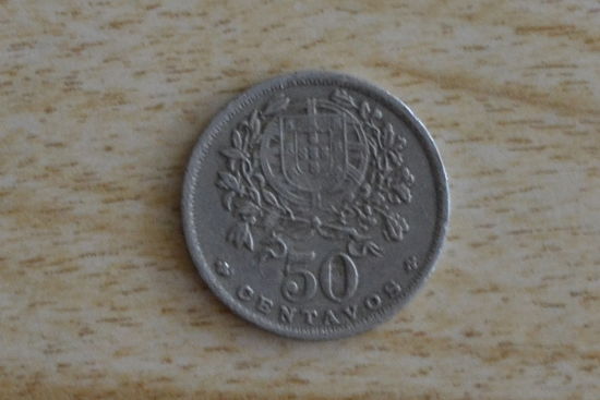 Португалия 50 сентаво 1945