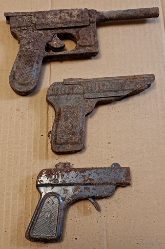 Детские металлические пистолеты СССР. Все лоты с 1 рубля!
