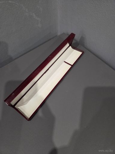 Футляр для часов