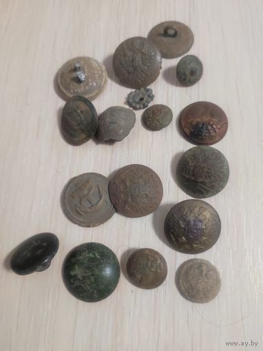 Лот старинных пуговиц.