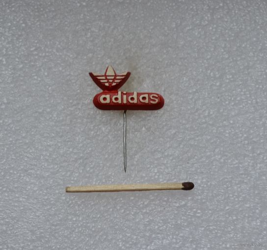 Adidas. Торговля.