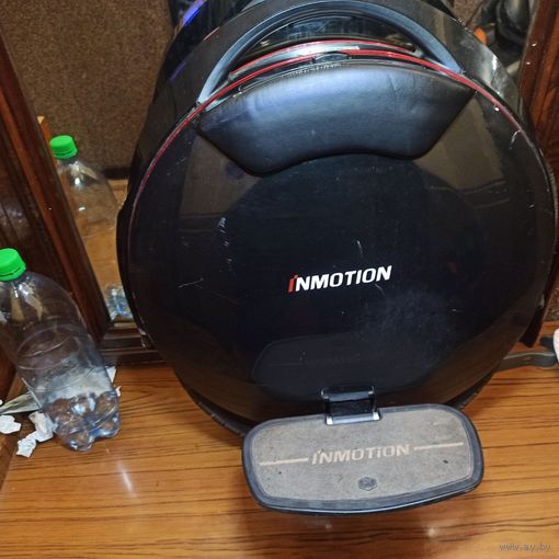 Моноколесо Inmotion v8f, сделана гидроизоляция . есть чехол для тех кто планирует учиться.