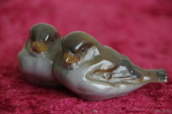 Статуэтка фарфоровая  " Воробьи "