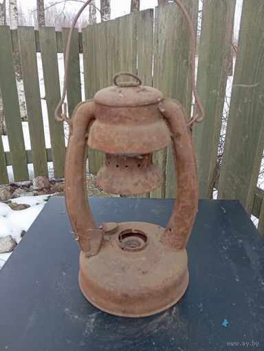 Керосиновая лампа