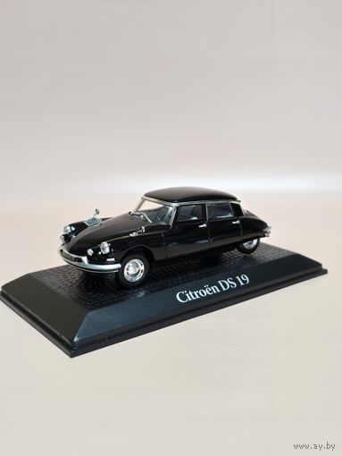 Citroen DS19 от ATLAS масштаб 1:43