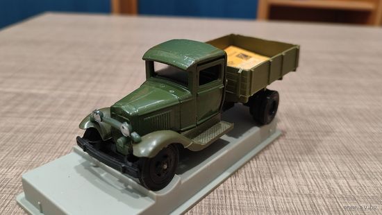Модель ГАЗ-АА Полуторка СССР 1:43 Бокс