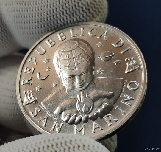 Сан-Марино, 1000 лир 1997 г., KM#369 (Ag835, юбилейная, искусство - межпланетная связь), UNC