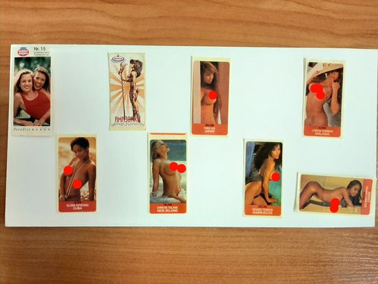 Наклейки Девушки 8 шт. одним лотом. Состояние отличное. Из коллекции друга).