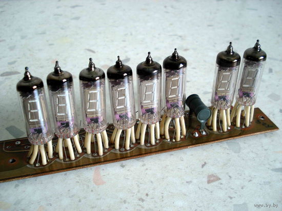 Индикаторы ИВ-6 на плате