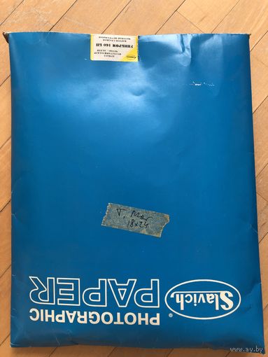 Фотобумага в нарезке с бОльших форматов, 18х24 и 13х18 см, СССР, в совокупности около 100 листов