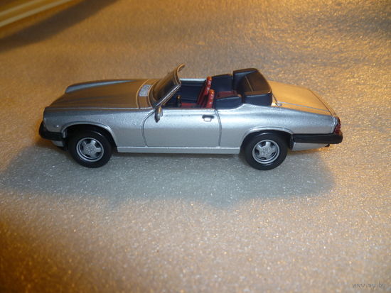 Модель авто JAGUAR XJ-S V12.1988. 1:43.