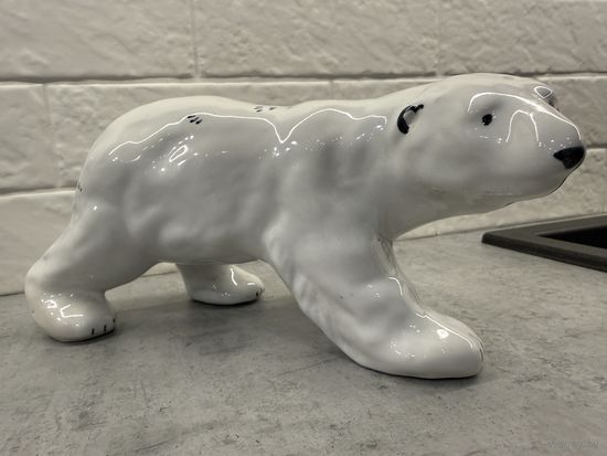 Статуэтка БЕЛЫЙ МЕДВЕДЬ. Средний. Тяжёлый.    Распродажа коллекции!!!