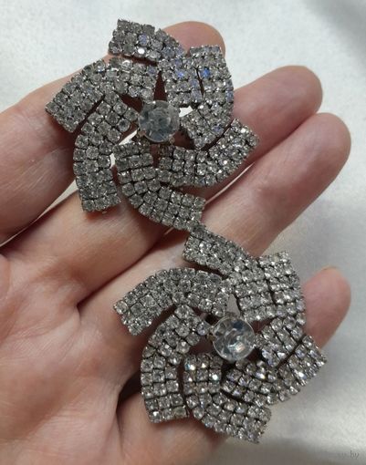 Броши- клипы.