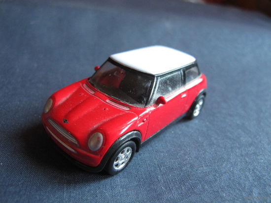 Модель автомобиля MINI Cooper (WELLY)