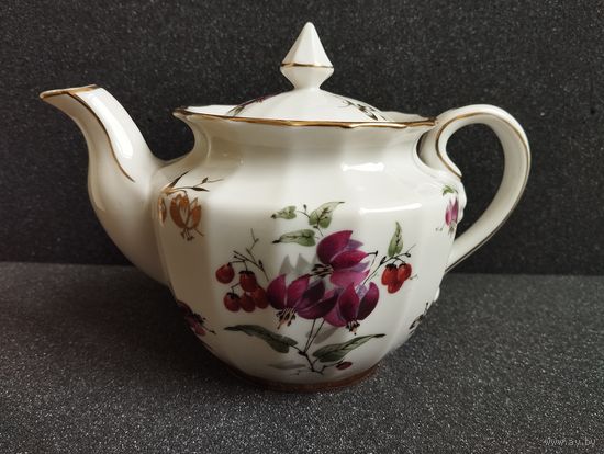 Чайник фарфоровый (0,7 л) Фуксия, костяной фарфор.ДФЗ, Вербилки