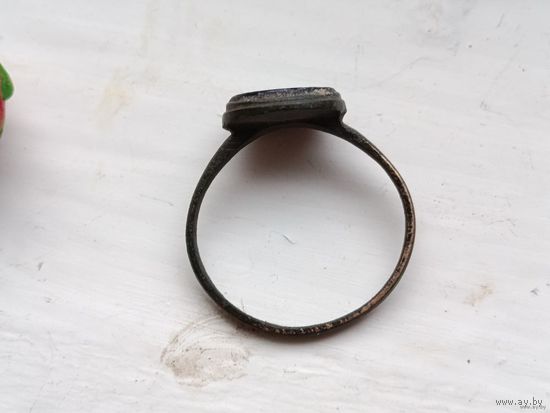 Колечко пвсевдо геральдика