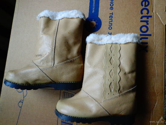 Сапожки детские