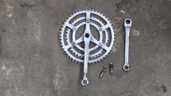 Комплект шатунов ХВЗ с клиньями СССР.