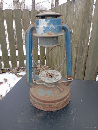 Керосиновая лампа