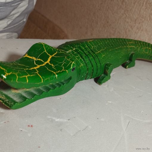 Деревянная игрушка ссср Фигурка крокодил