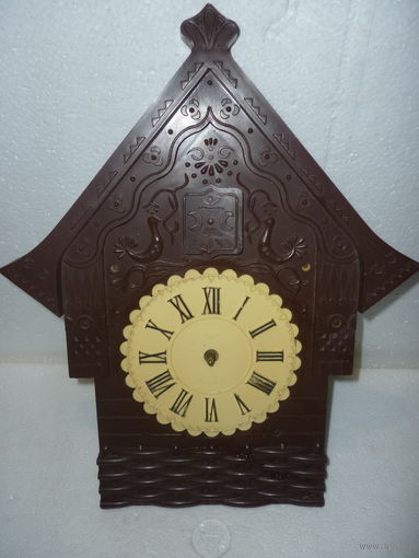 Часы механические настенные с кукушкой. СССР. дефект